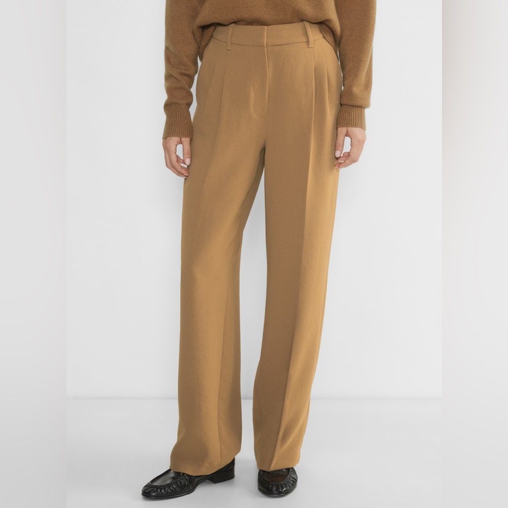 Aritzia Effortless Pants